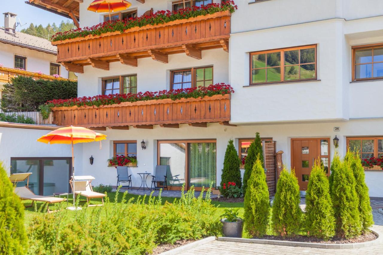 Apartamento Haus Zur Vogelweide App 1 Dobbiaco Exterior foto