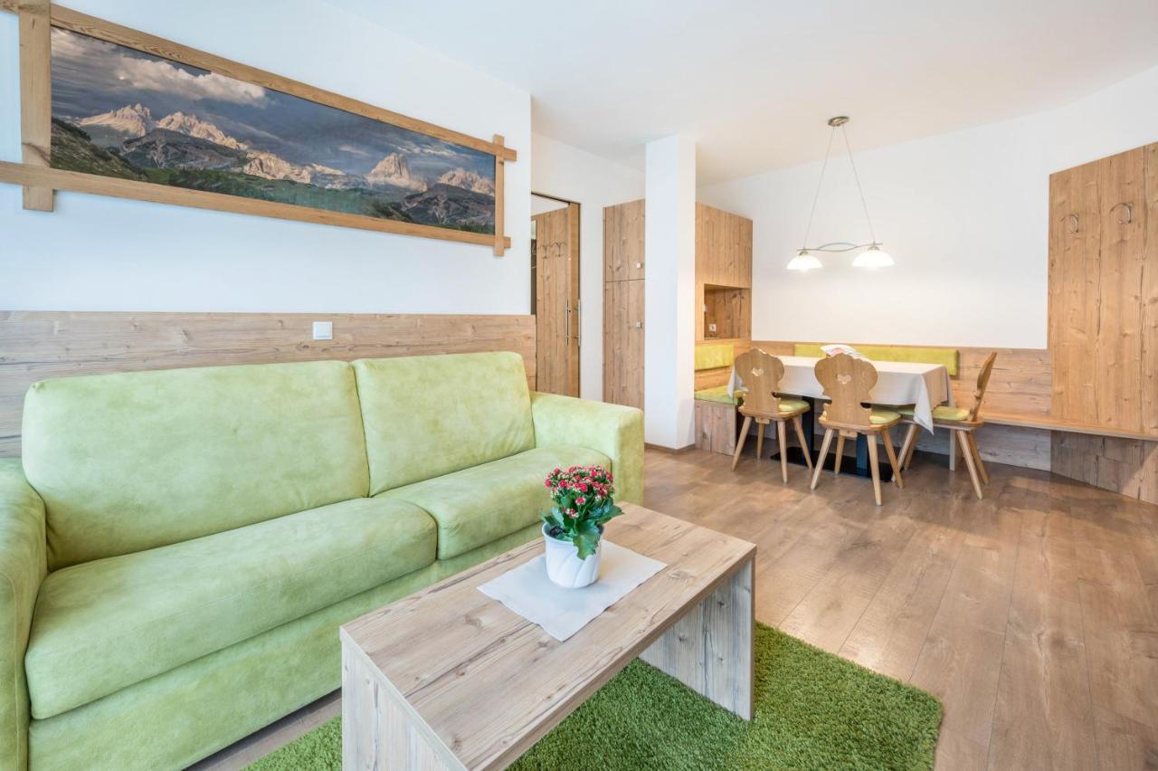 Apartamento Haus Zur Vogelweide App 1 Dobbiaco Exterior foto