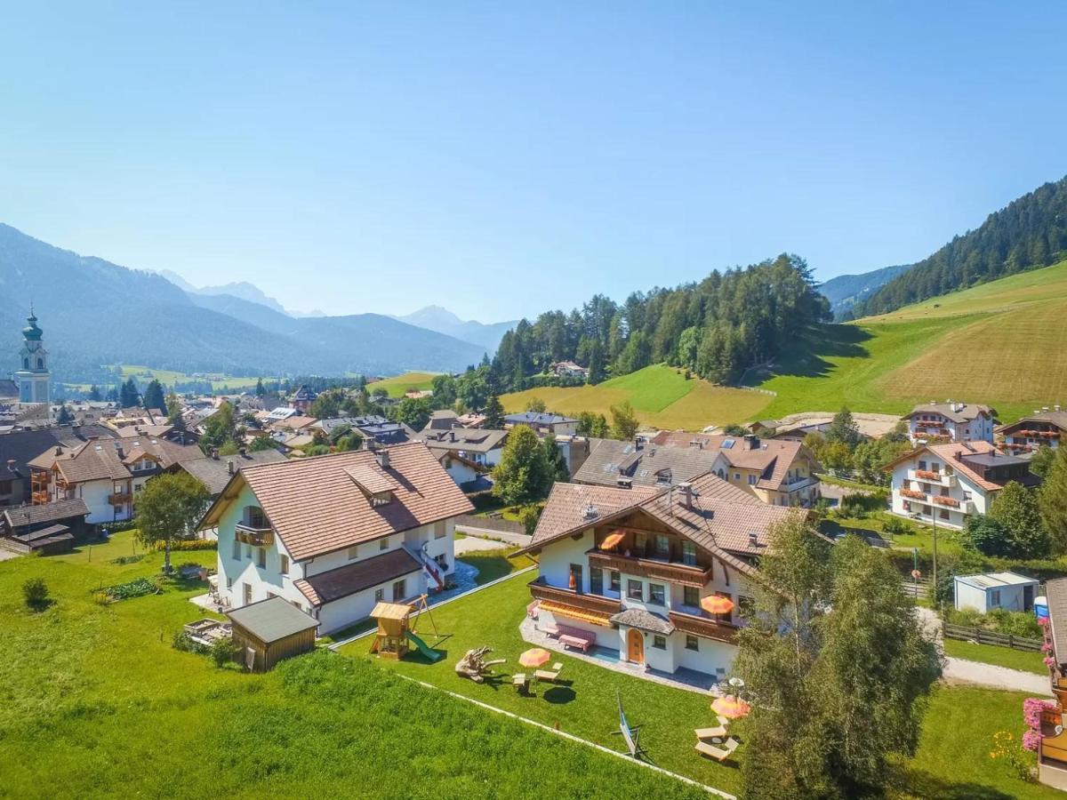 Apartamento Haus Zur Vogelweide App 1 Dobbiaco Exterior foto